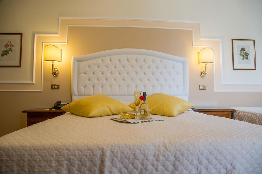 Parco Del Lago Resort & Spa Villagrande Strisaili Екстериор снимка