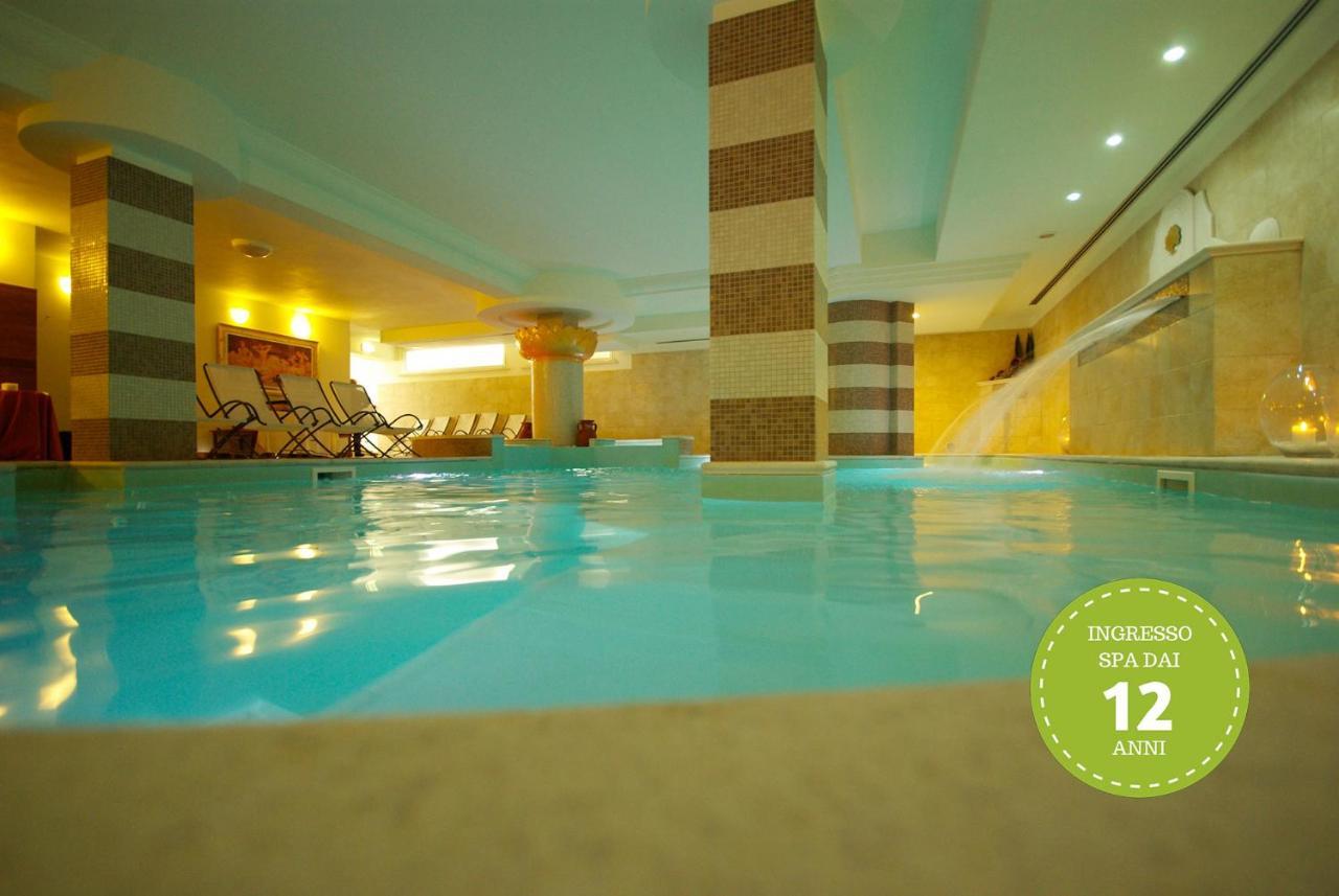 Parco Del Lago Resort & Spa Villagrande Strisaili Екстериор снимка